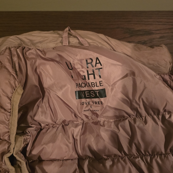 Love Tree Light Brown Quilted Vest - Picture 3 of 3